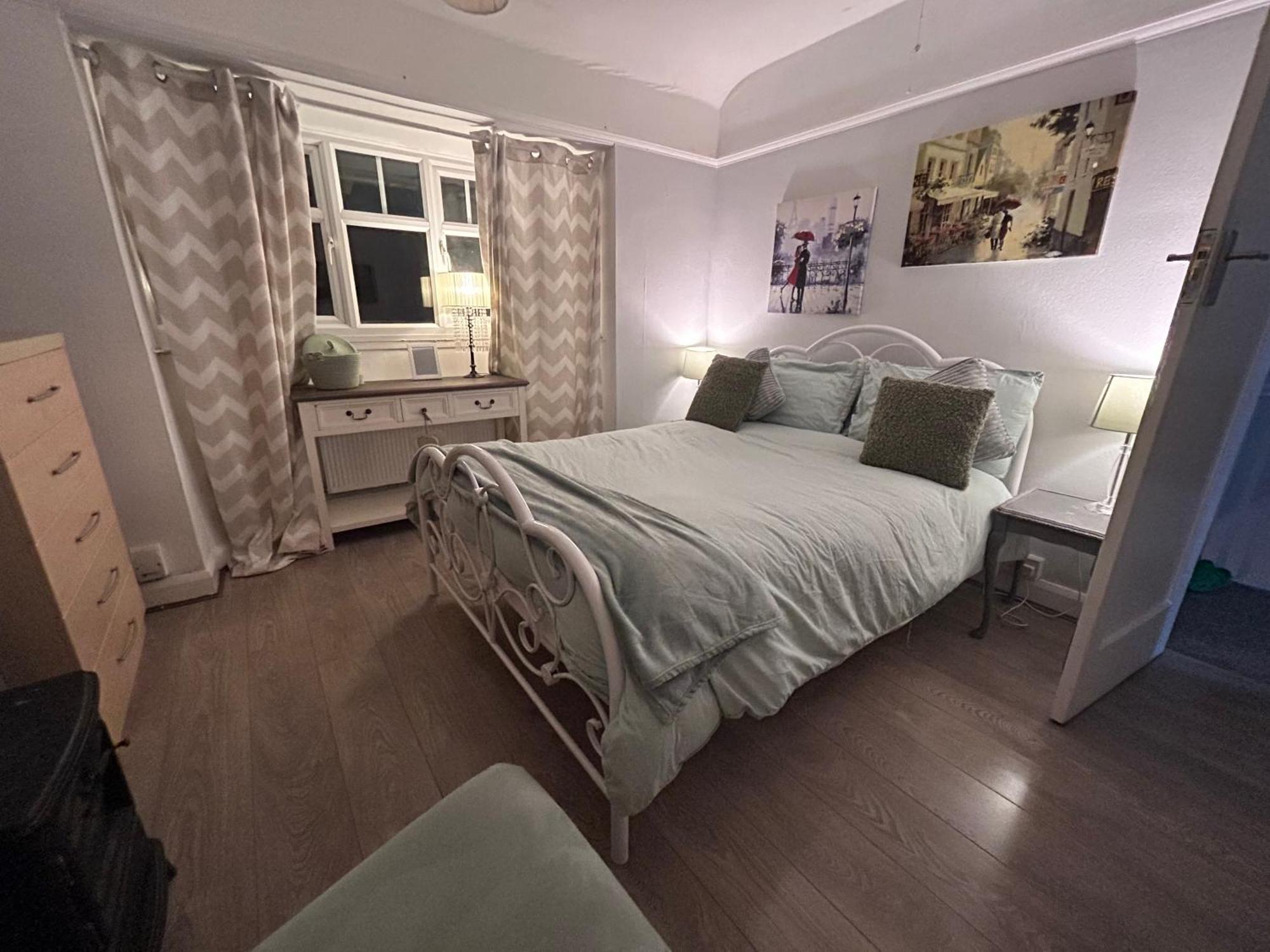 Redditch Rest Near Town Centre & Transport Links Appartement Buitenkant foto